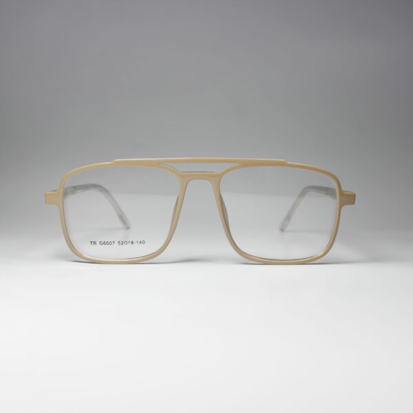 Scooter - Ultra Lite weight & Designed for Medium to Small Face Shapes